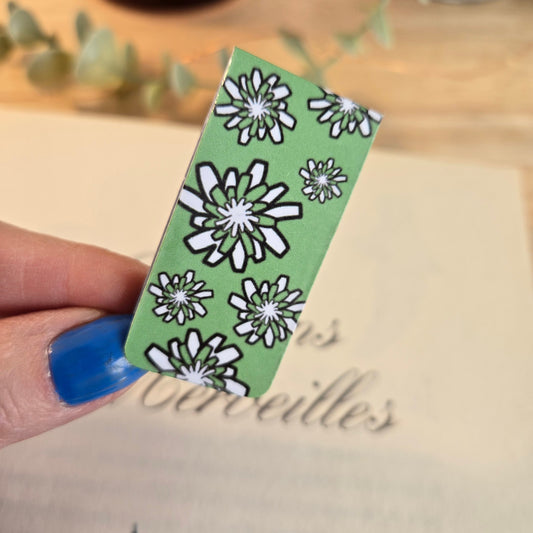 Pair of small magnetic bookmarks - POMPOM