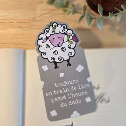 Bookmark - CURLY