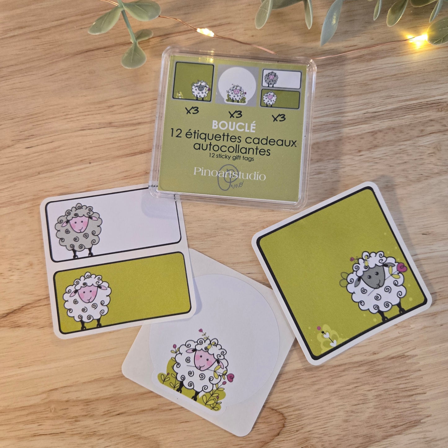 ensemble d'étiquettes autocollantes - BOUCLÉ