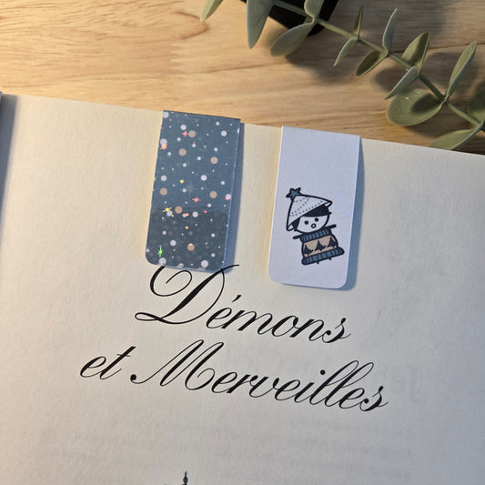 pair of small magnetic bookmarks - UGLY SWEATERS