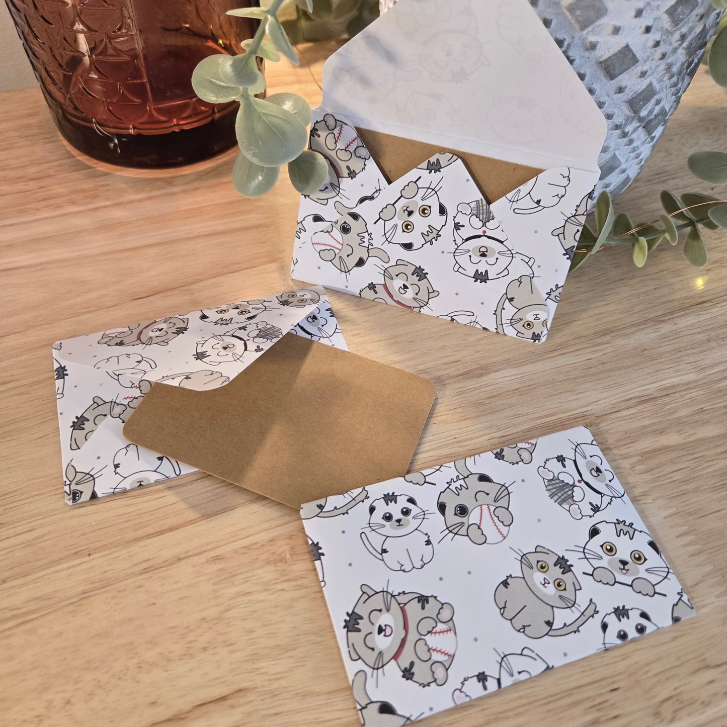 ensemble d'enveloppes de cartes-messages - LÉOPOLD